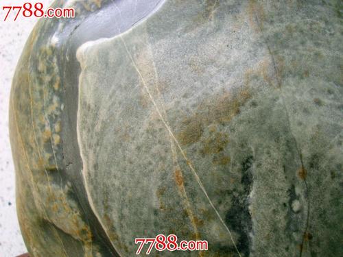 王朝董事，长江独自一人