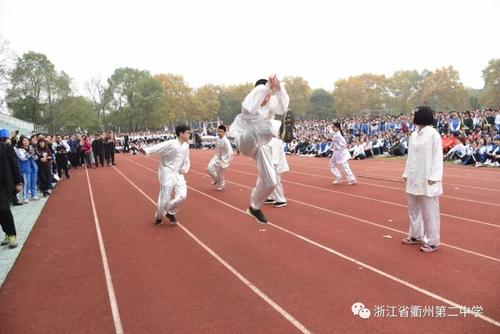 让生活辉煌_750字