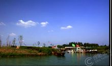 美丽的月亮湾公园_350字