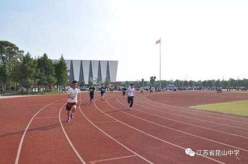学校游戏重新冻结_700字