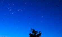 月亮你是否会寂寞_300字