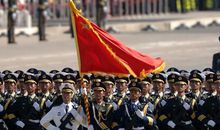 关于国庆阅兵的作文：观70周年国庆阅兵式有感_1000字