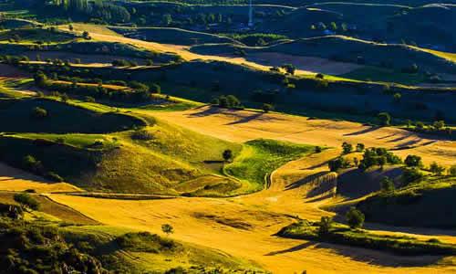 测试组成的第一阶段结束：美丽的田园诗般的风景（3）_550字