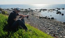 旅途中的他_200字