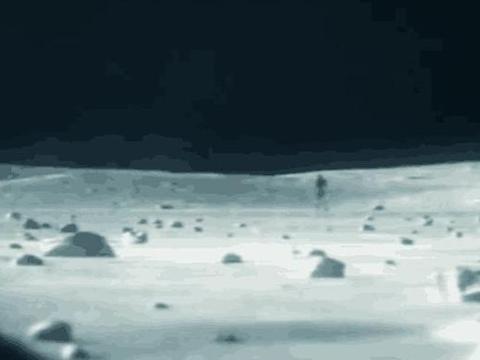地球与月亮人的战争_900字