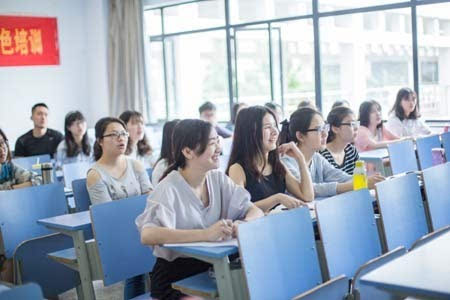 快乐的教室