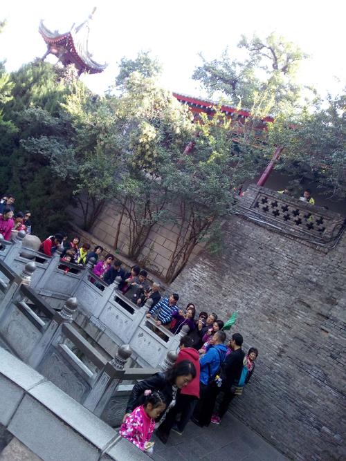 不要忘记红色化妆（1）_100字