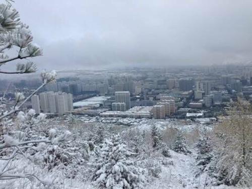 【每日天气】遥寄梦来拂初雪_3000字