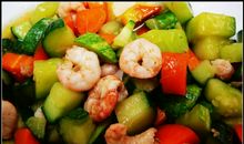 翡翠玛瑙炒肉丁_350字