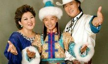 关于爸爸的作文：爸爸也有“吉祥三宝”_750字