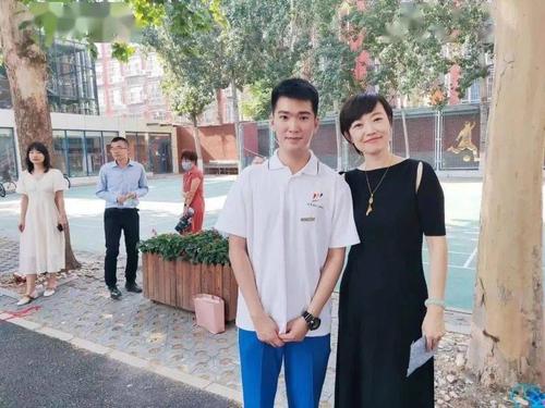 我有这样的老师_250字