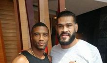 我渴望这样的世界_1200字