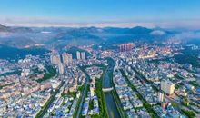 走向大海之门——富宁港_750字