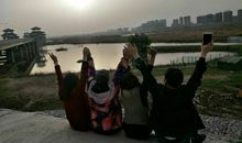 素秋淡染千般色_900字