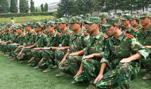 大学的军训_500字