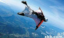 另一个翅膀在飞_1200字