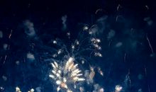 桜色的天空下_900字