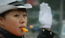 记忆中的交警_500字