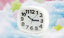 我喜欢的小闹钟_200字