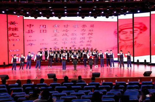 读书后的爱国主义：“我的朋友邱少云”阅读后_500字