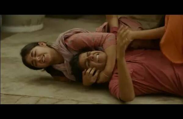 三个等级的观察组成：观看“摔跤，爸爸”_600字