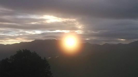 阴天的太阳_600字