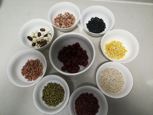 Laba Festival是一个很好的句子：描述Laba Festival的美丽段落_700字