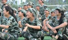 快乐的军训_350字