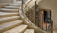 楼梯拐角处的爱_500字