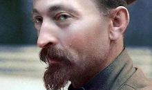 足球之冠，鹿死谁手_900字