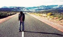 读《站着读还是跪着读》有感_1000字