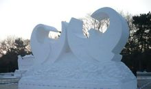 极星公园的雪雕_600字