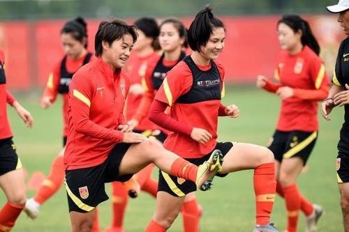 唐家丽个人资料