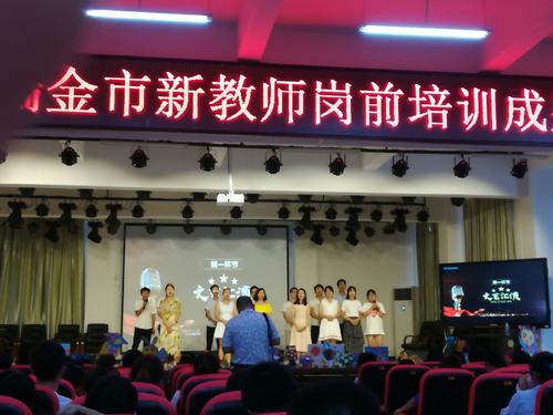“泪水舞蹈，泪水，匆忙，我想跑......”“秋天，是你吗？”泪水舞蹈慢慢睁开眼睛，他看到了秋天的熟悉的脸，“秋天我真的很想念你。”泪水跳舞，不要害怕，我会让我的灵魂爱你，你必须记住我已经在你身边......“”秋之......“泪水舞蹈，她迷失了这么多的眼泪，她没有打算再哭。她曾经说过我最后一次招募，泪流满面的泪水，我想找到那个守卫，但卫队没有看到，眼泪和舞蹈问守卫旁边的守卫他们都说他们从未见过它，撕裂舞是非常奇怪的，昨天，现在我没有看到，泪水舞蹈回到房间里，在桌子上发现更多的剑，然后...白玉豪剑！不是那把剑在秋天被带走的剑，怎么回事？乔瑞，你还活着吗？