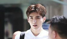 EXO之养宠记（吴亦凡）_2000字