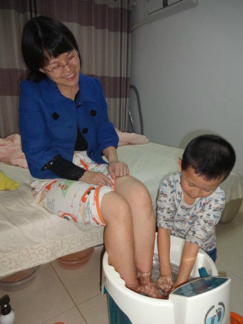 儿子，我的母亲期待着成长。