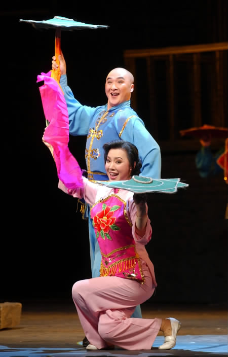 他显然记得他十三，他的身体很弱。