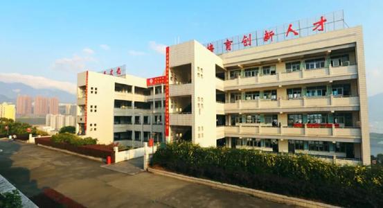 写文字：姚明我想要克里琴草地_3000字