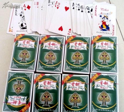 今天，我忍不住杀了一个人。我非常喜欢你，但我手中不糟糕。你的血是如此美丽，所以我可以永远接受青春。啊......