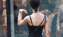 背影 第一章修改 如果可以再遇见你，我希望我们可以成为朋友_1000字