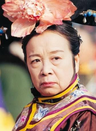 小姐小姐人_2000字