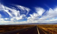 一路在走，一路的风景在换，一路的朋友也在流转_800字