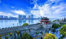 我与历史撞得满怀_1200字