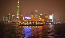 雨中游黄浦江_500字