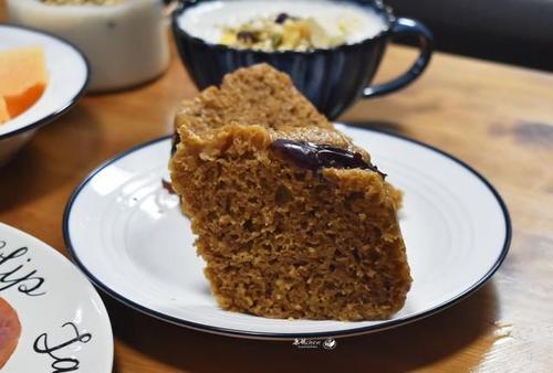 早上5点起床，为你的儿子做早餐