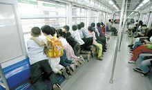 第一次坐轻轨_650字