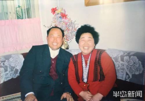 拿着牛奶杯_750字