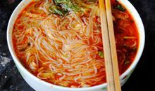 四川的酸辣粉丝_350字