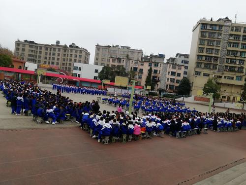 室内操作_300字