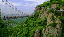 游马仁奇峰_800字